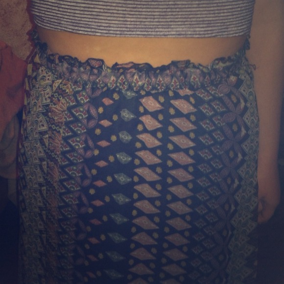 Printed polyester high-low skirt
