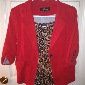 🌹BUNDLE for @ressy🌹Leopard print top