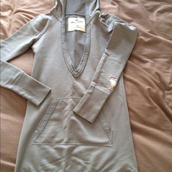 🌺Abercrombie sweatshops kids xlg fits juniors s🌺