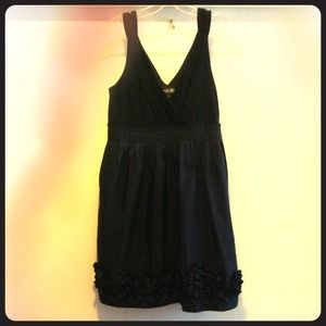 V-neck LBD with pockets  **SOLD IN BUNDLE**