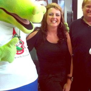 Shirt limited cut out sleeves