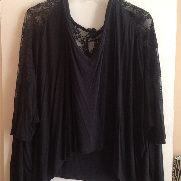 Express batwing top
