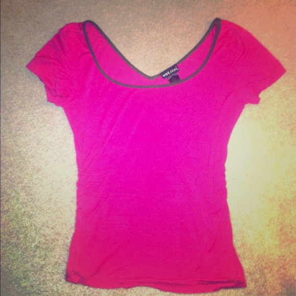Wet Seal hot pink top with navy ribbing! medium