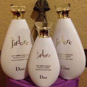 J'adore beautifying body milk