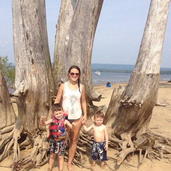 🎀Meet your Seller/Buyer🎀 - Picture 3 of 4