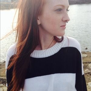 🌸SPRING SALE🌸 white & black stripe sweater