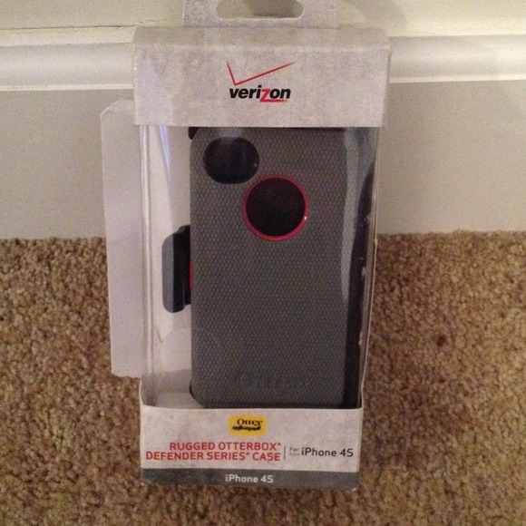 iPhone 4/4s Otter Box Case