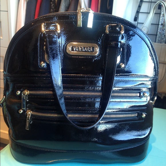 🎊SALE!🎊 Black patent leather Versace bag.