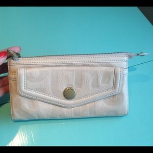 New- off white Marc Jacobs wallet