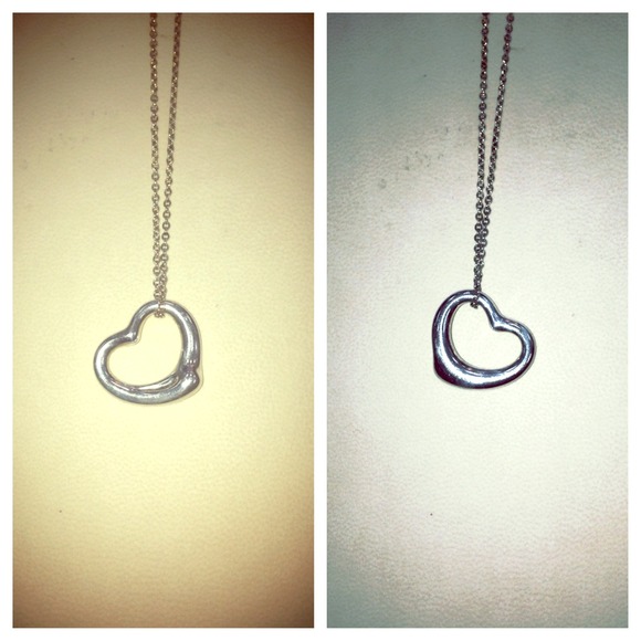 Tiffany & co. Open heart signature pendant - Picture 1 of 4