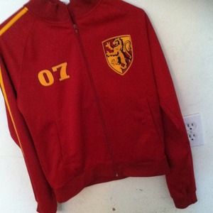 Red and gold Harry potter sweatshirt