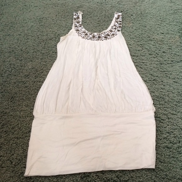 🚫SOLD🚫XXI ivory dress with neckline decor
