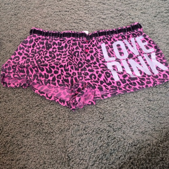 🚫SOLD🚫 PINK pajama shorts leopard