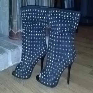**Sale~Studded Peep Toe Booties- NWOT