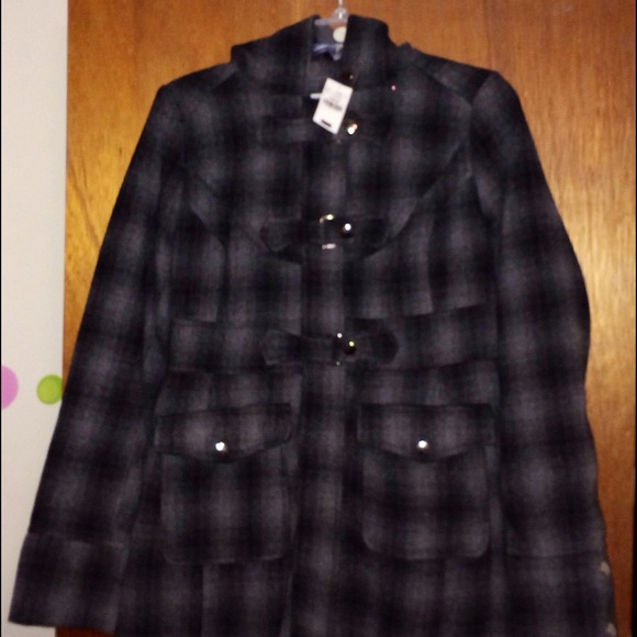 ✨SOLD ✨Black & gray hooded coat! - Picture 1 of 5