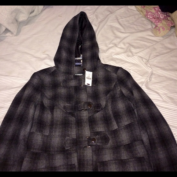 ✨SOLD ✨Black & gray hooded coat! - Picture 2 of 5