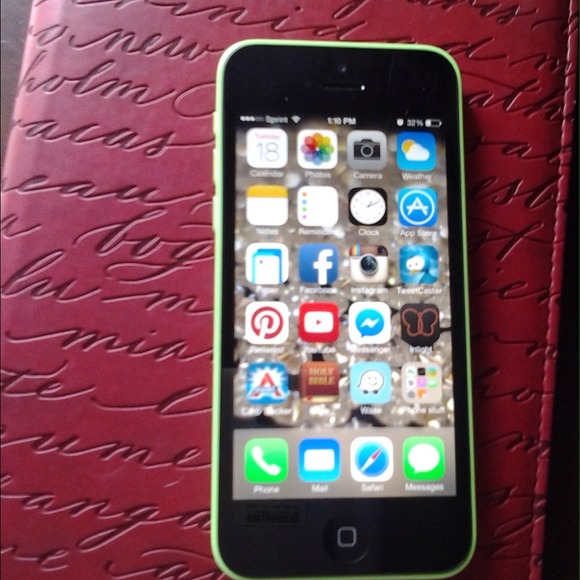 Sprint iPhone 5c in Green 16g