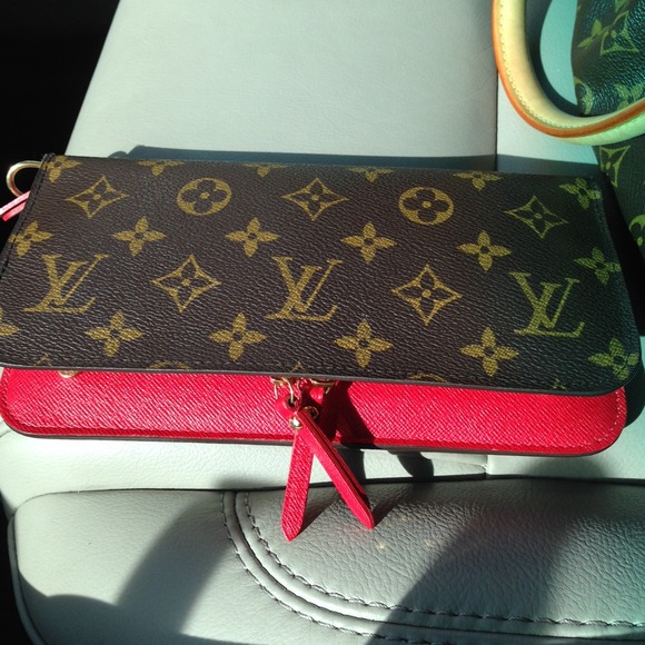 Louis Vuitton Insolite Wallet!!! NFS - Picture 1 of 2