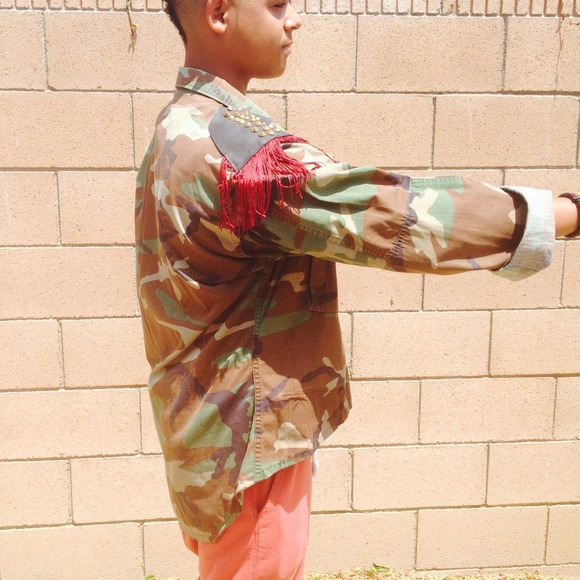 Unisex Camo Army Hi-Low Jacket - Picture 2 of 4