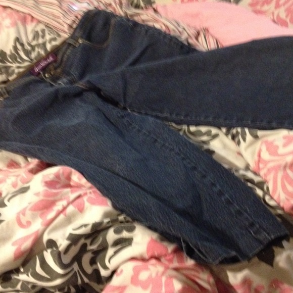 Blue Jeans hi waters .