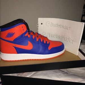 Air Jordans 1 Retro High OG Shoes . Knicks . 6.5Y
