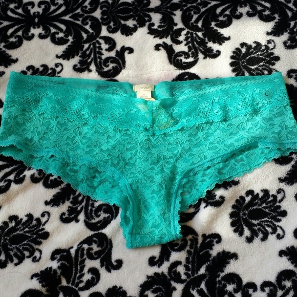 Lace boy short panty