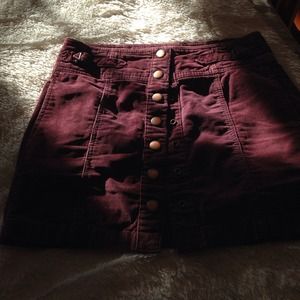 Short GAP courderoy skirt.
