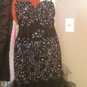 Black and silver prom dress!