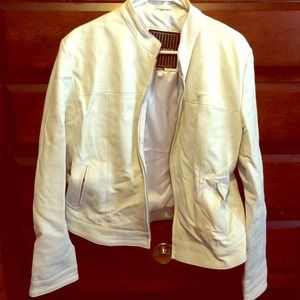 WINTER MUST WHITE LEATHER JACKET