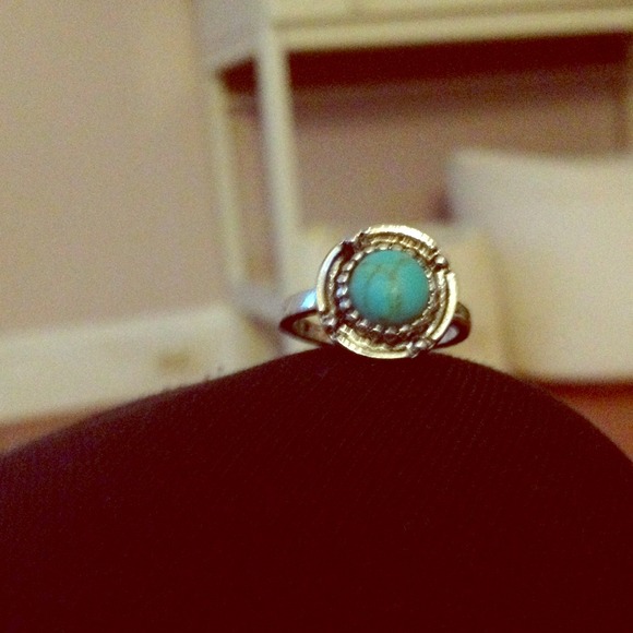 Blue Stone Silver Ring - Picture 1 of 1