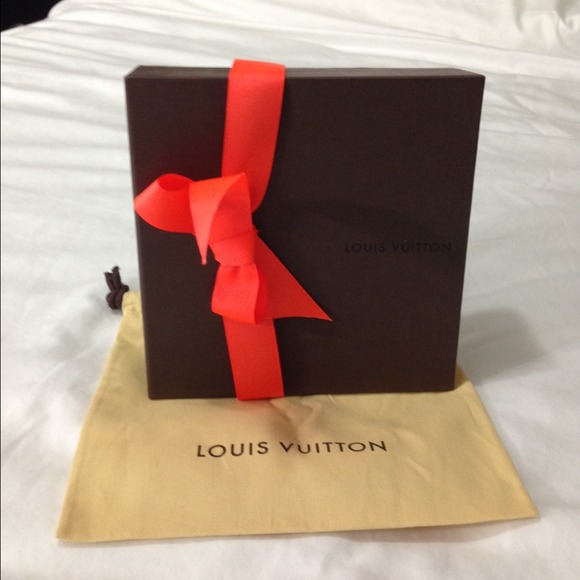 LV box n dustbag