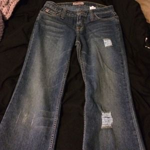 Slightly Ripped Jeans