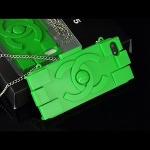 Green Chanel inspired fashion clutch iphone 5 case