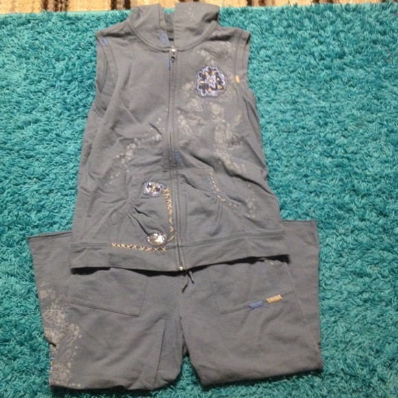 Gray/Blue Summer Sweat Outfit