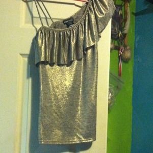 NWOT!!! Never worn Wet Seal spandexy shirt.