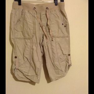Short Cargos