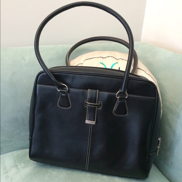 ‼️SOLD‼️Black Leather Laptop Bag