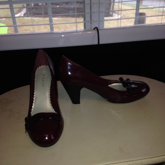 Shoe