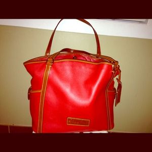 Reduced! Dooney & Bourke bag