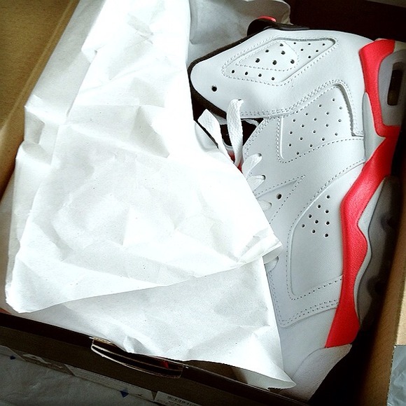 Jordan White Infared 6s