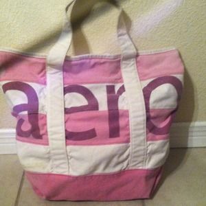 Aeropostale tote