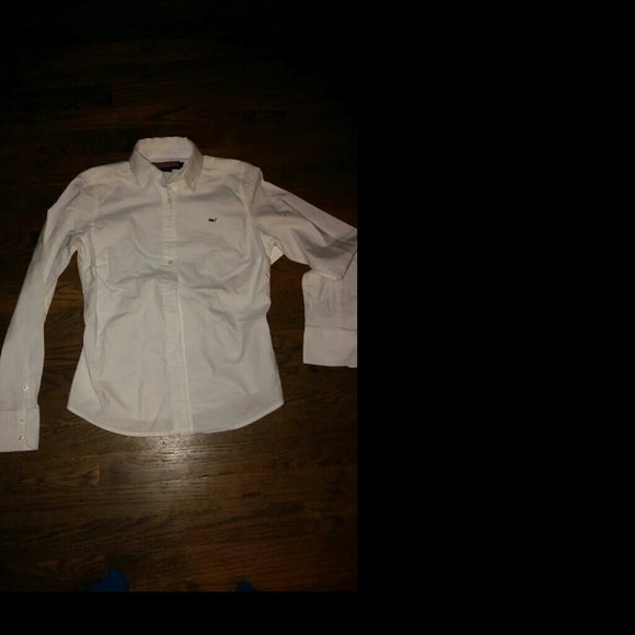 NWOT Vineyard Vines woman's button down