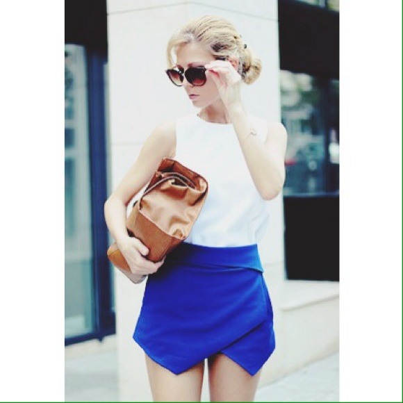 TRADE 😻 Nastygal Asymmetrical Skort