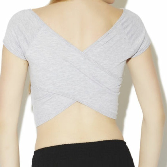 2 Cross back crop tops