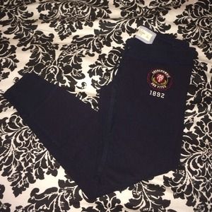 Abercrombie & Fitch tight sweats!