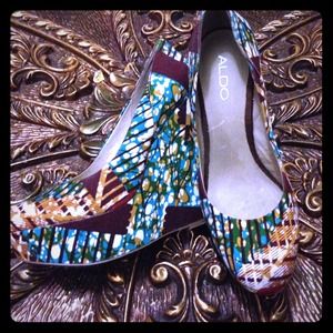 Earth tone Aldo wedges