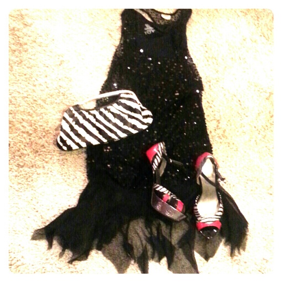 Zebra print Express clutch - Picture 1 of 4