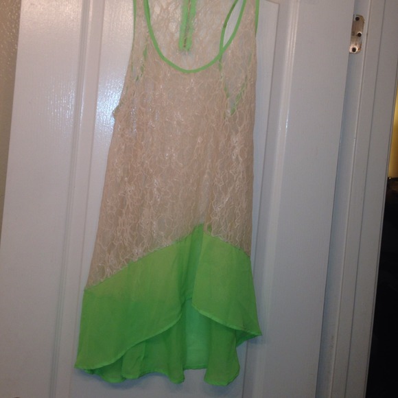 Beautiful lace & bright green nightie Nordstrom.