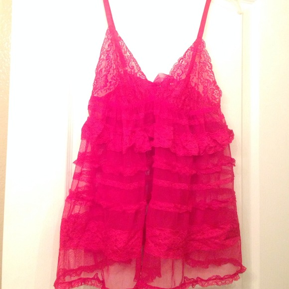NWOT VS RED baby doll nightie - sexy!!