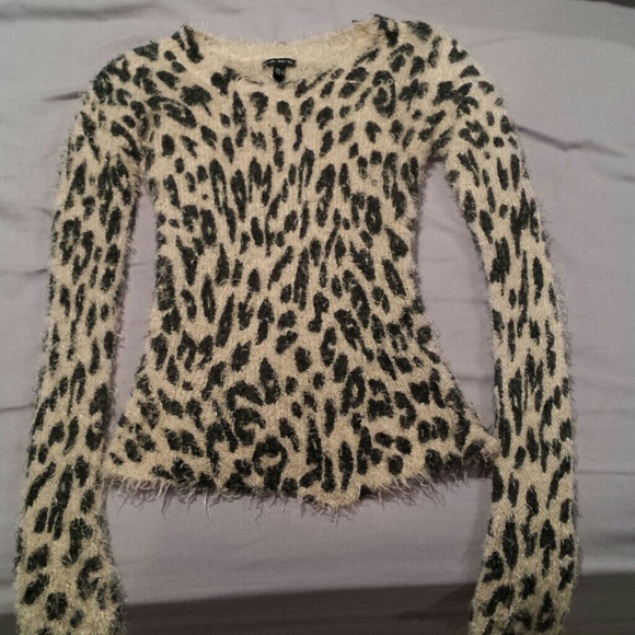 Leopard print long sleeve shirt - Picture 1 of 1